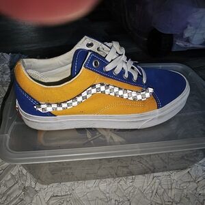 Vans sneakers